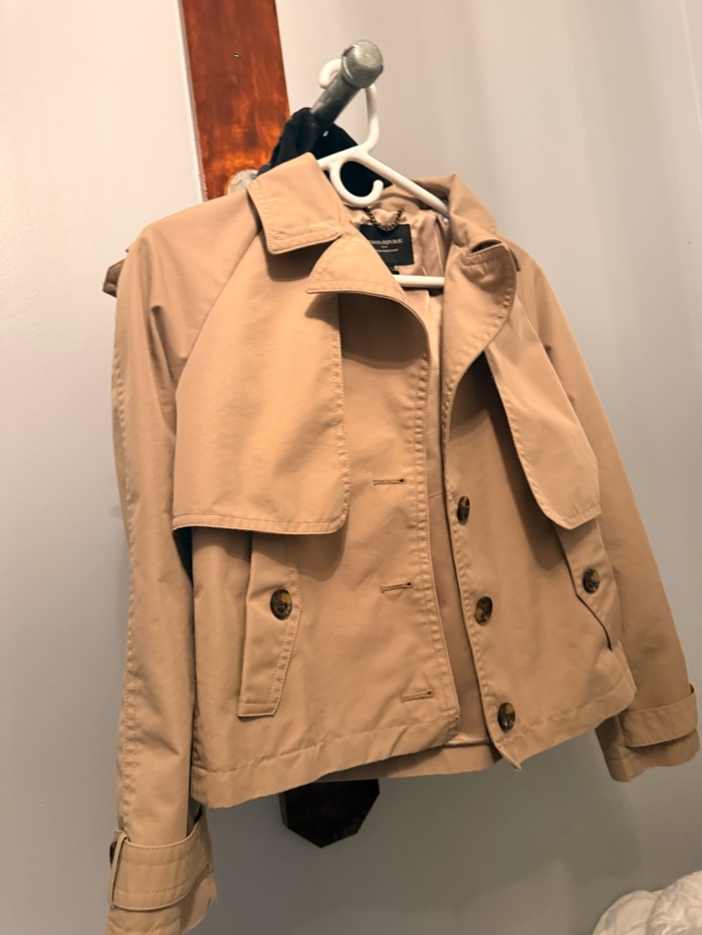Banana Republic Tan Cropped Trench Coat XS - Picture 7 of 9